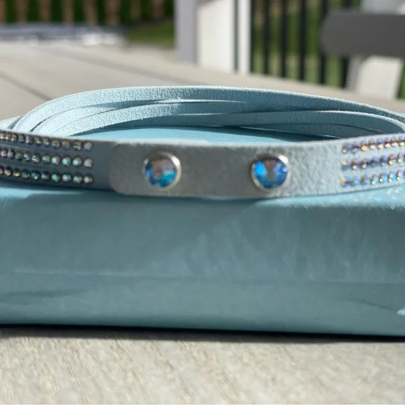 Wrap-Star Bracelet, Powder Blue - Picture 2 of 5